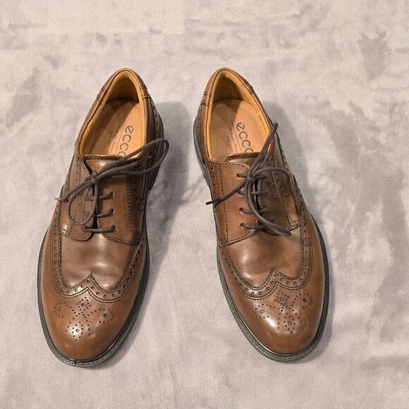 Ecco Other - ecco authentic Oxford laced brown shoes Like new Size 42